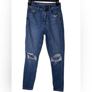 American Eagle Woman’s Distressed High Rise Skinny Mom Jeans Medium Wash Size-00